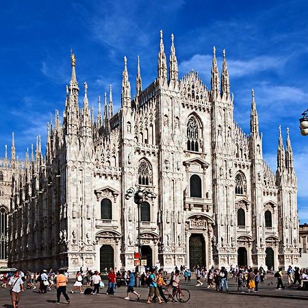 Appartamento Delle Star Milán Exterior foto